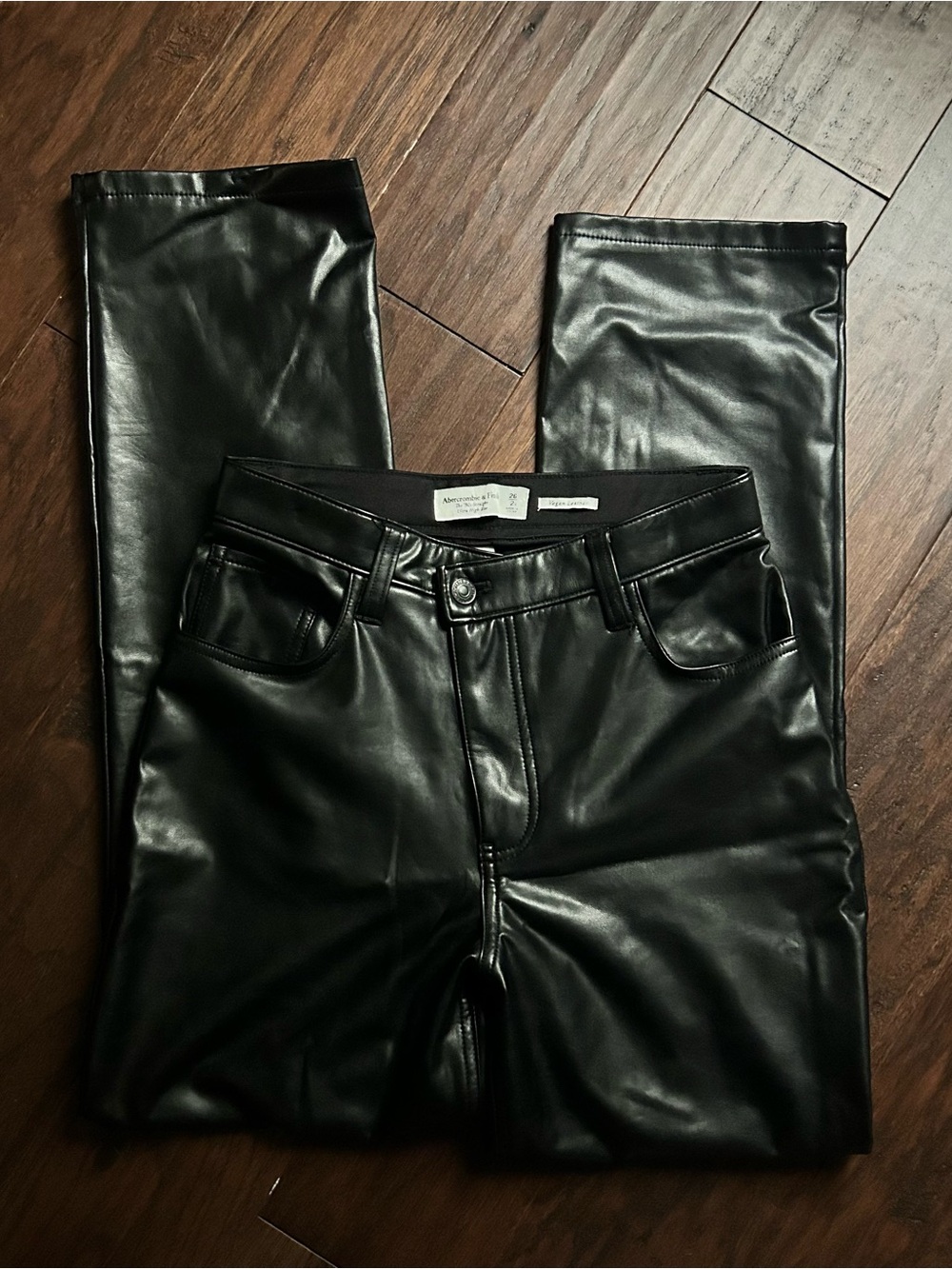 Abercrombie & Fitch Black Vegan Leather 90s Straight Ultra High Rise 2 / 26